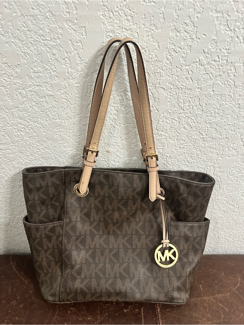 MICHAEL Michael Kors Brown Logo Tote with Beige Straps and Gold Charm